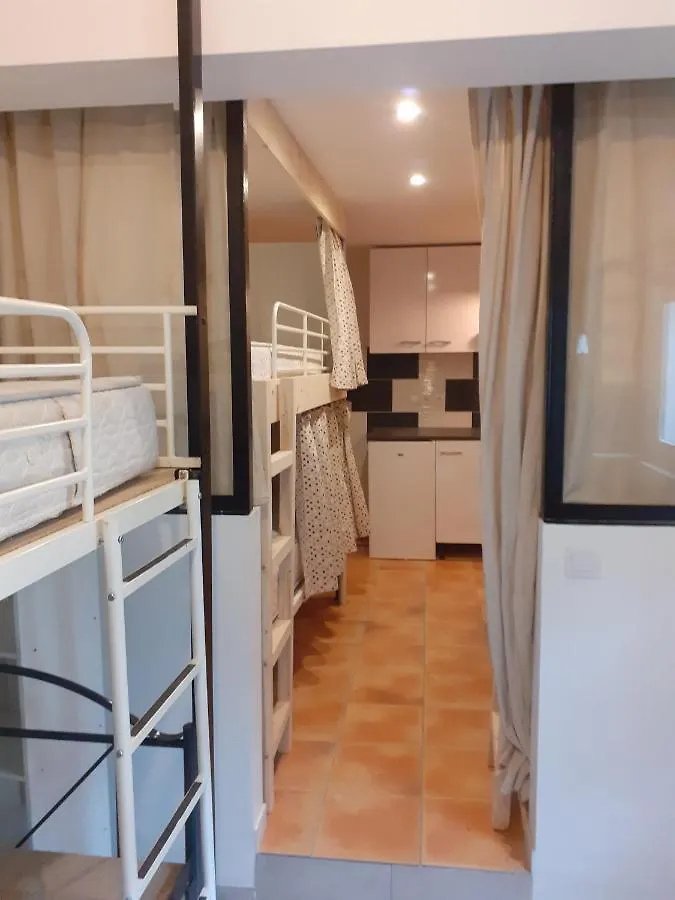 Casa Marina Hostel Antibes France